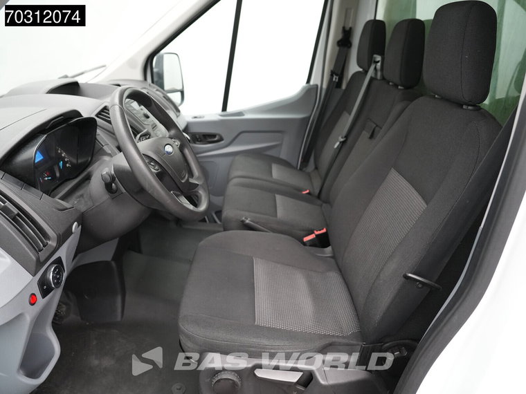 Vehicle Image 15
