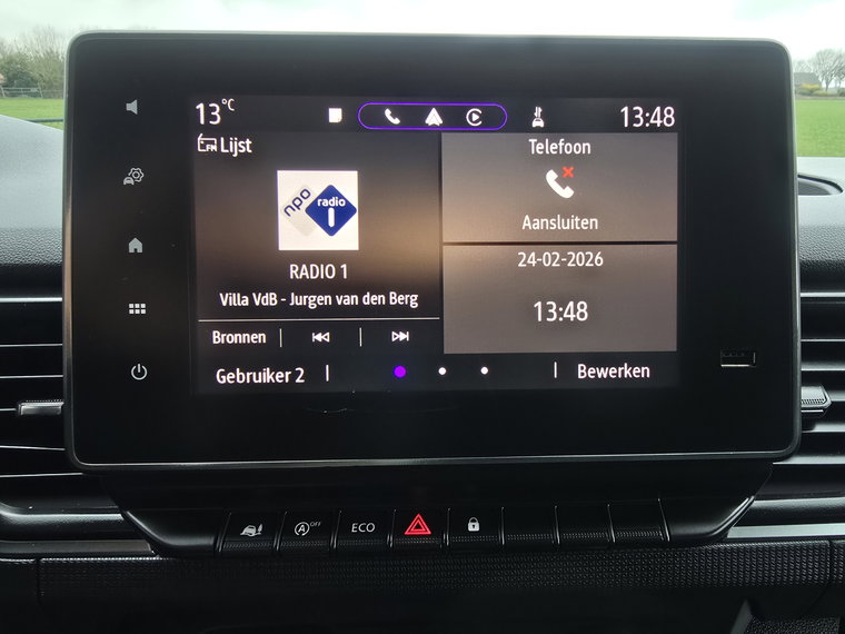 Vehicle Image 28