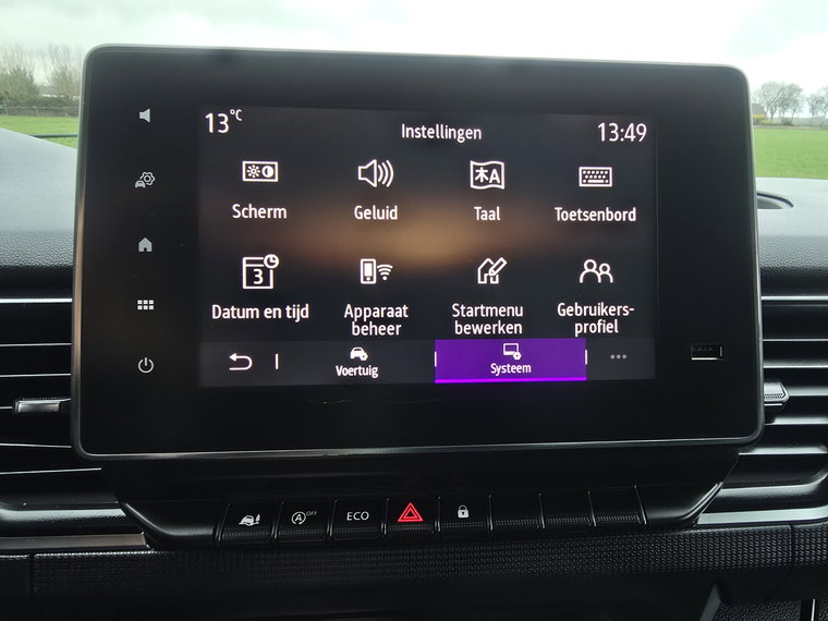 Vehicle Image 33