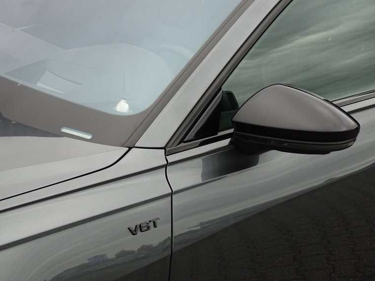 Vehicle Image 51
