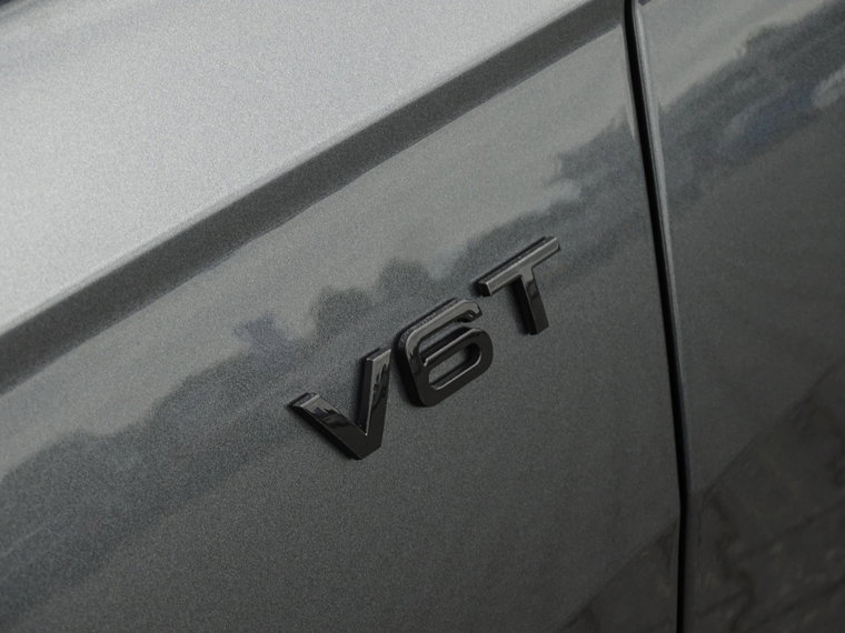 Vehicle Image 52