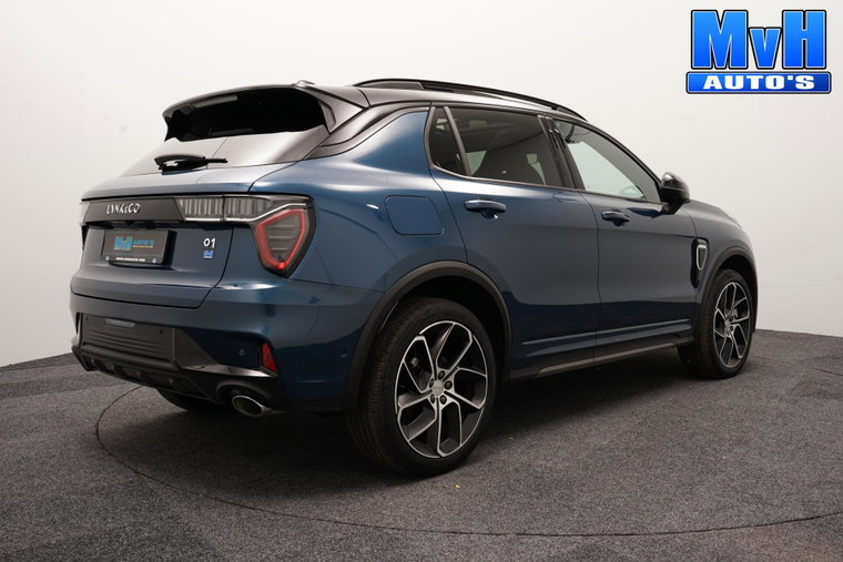 Vehicle Image 21