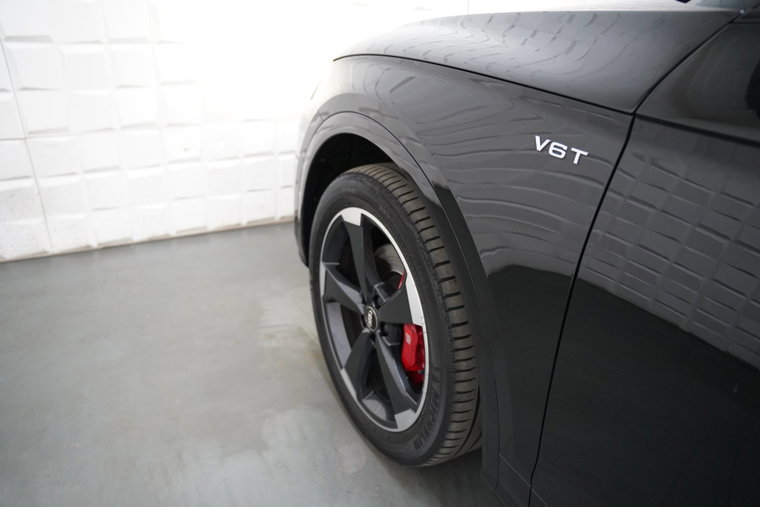 Vehicle Image 35
