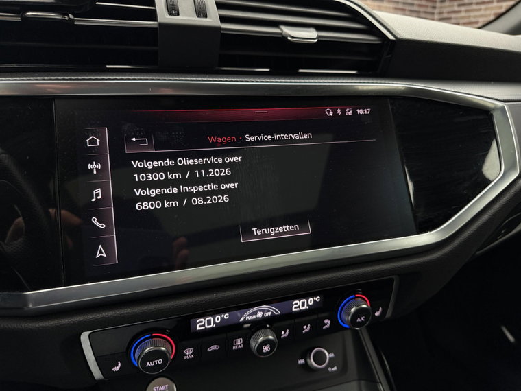 Vehicle Image 39