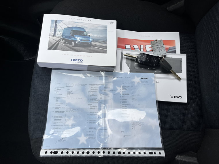 Vehicle Image 39