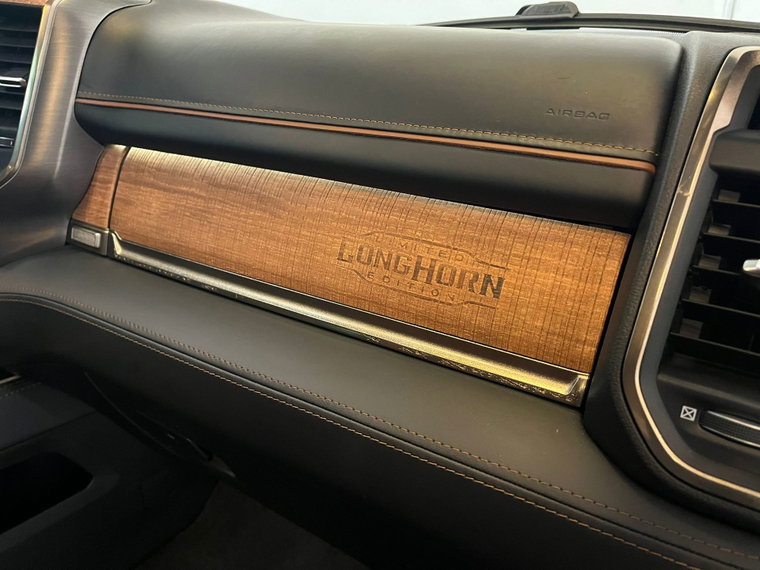 Vehicle Image 39