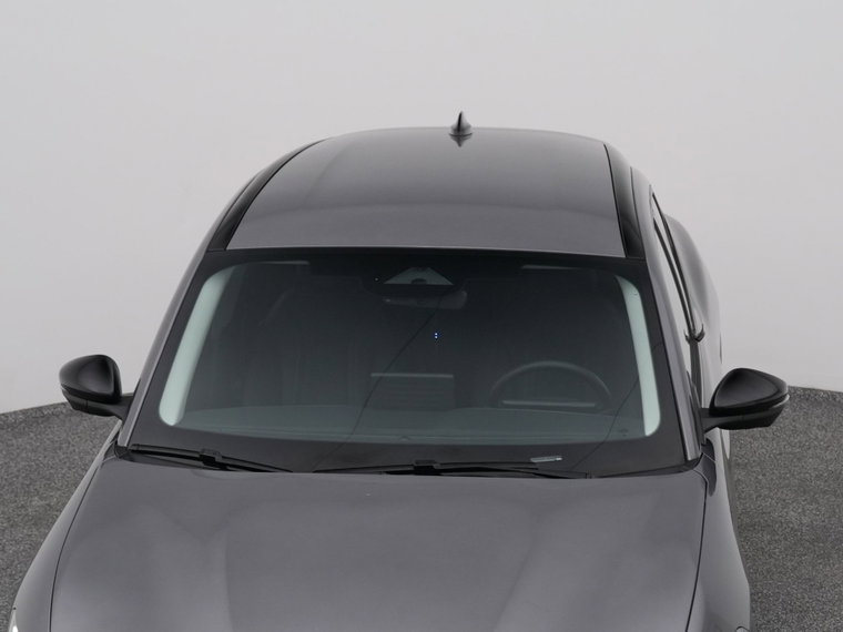 Vehicle Image 33