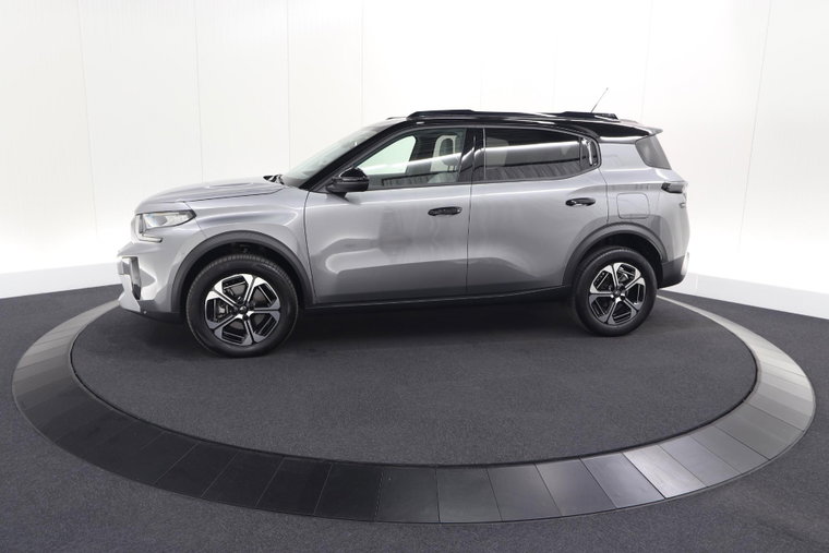 Vehicle Image 37