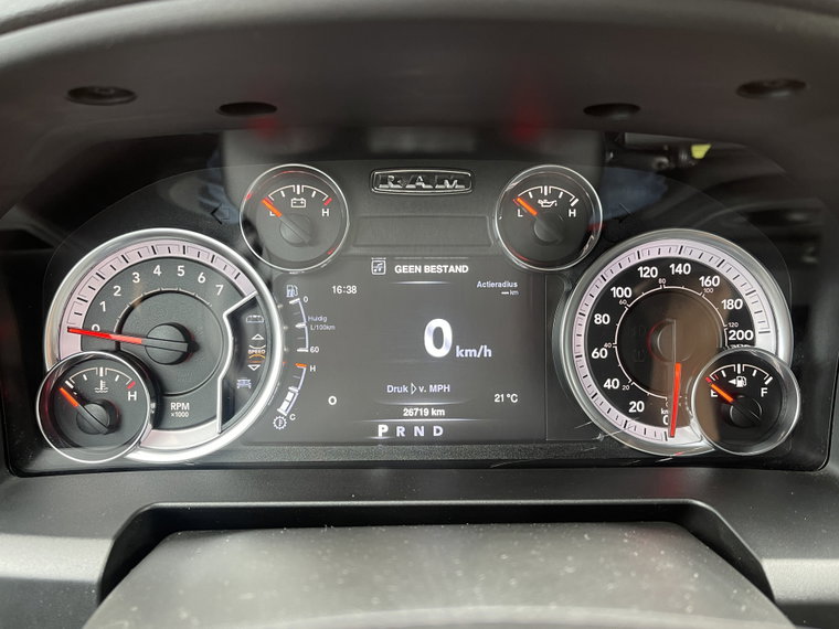 Vehicle Image 19