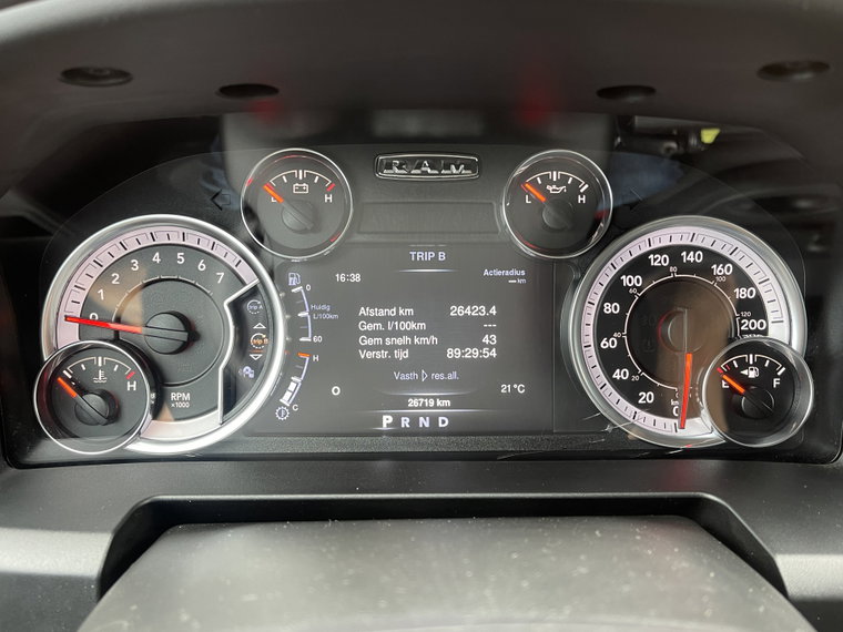 Vehicle Image 21