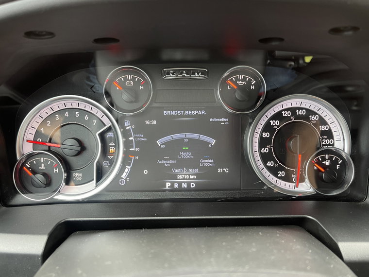 Vehicle Image 22