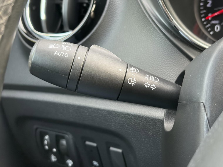 Vehicle Image 27