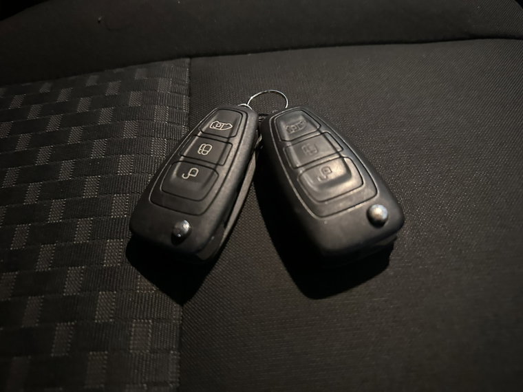 Vehicle Image 23