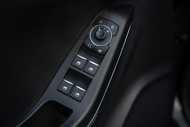 Vehicle Image 31