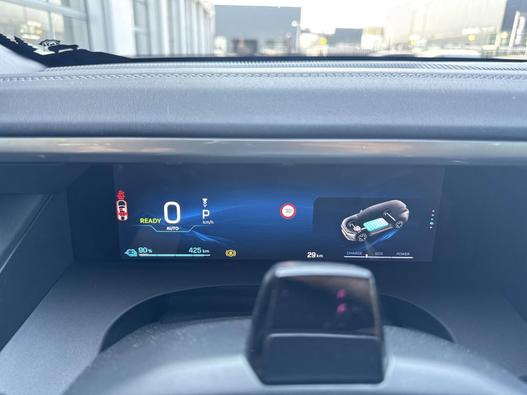 Vehicle Image 38
