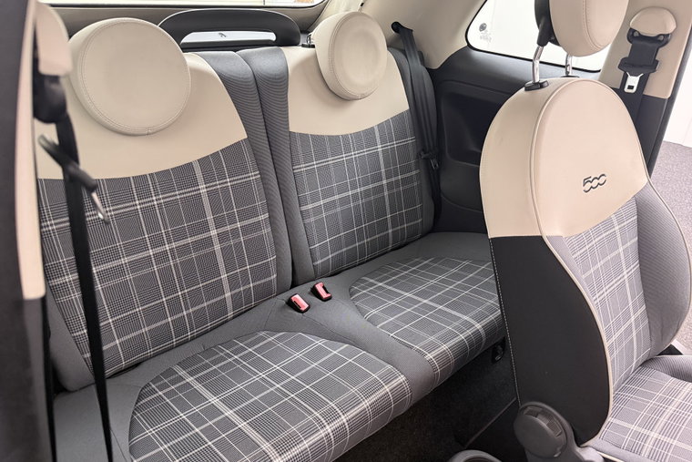Vehicle Image 12