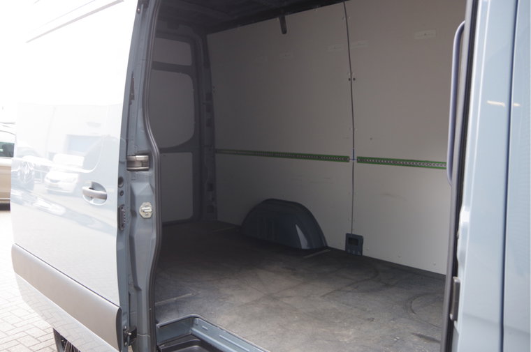 Vehicle Image 27