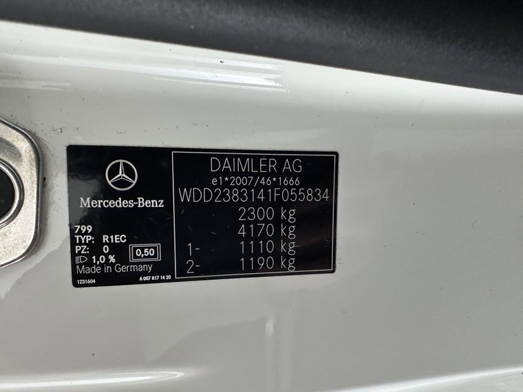 Vehicle Image 30