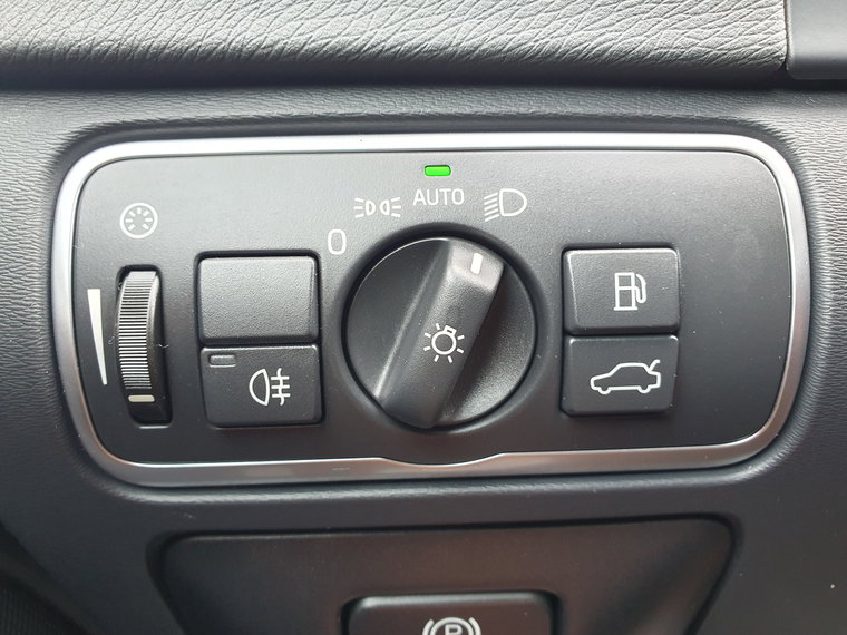 Vehicle Image 40