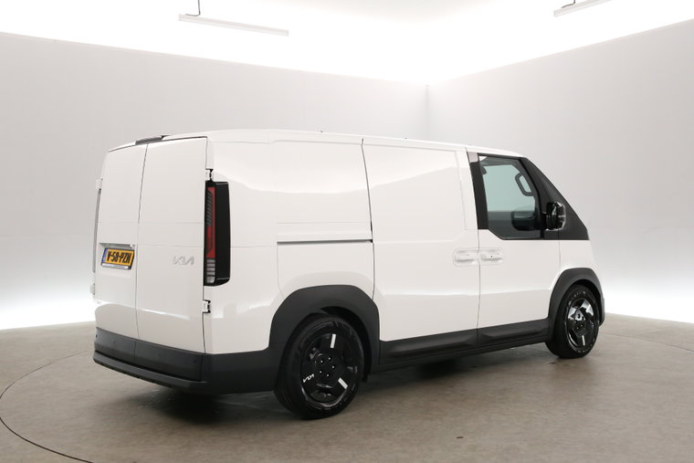 Vehicle Image 28