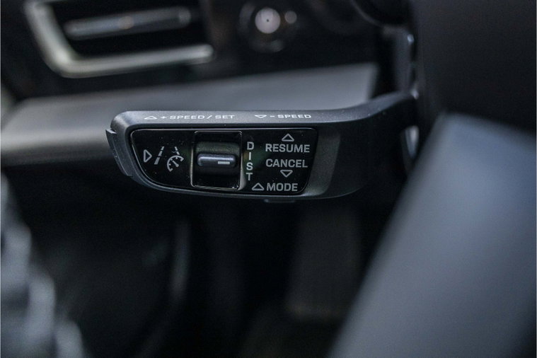 Vehicle Image 46