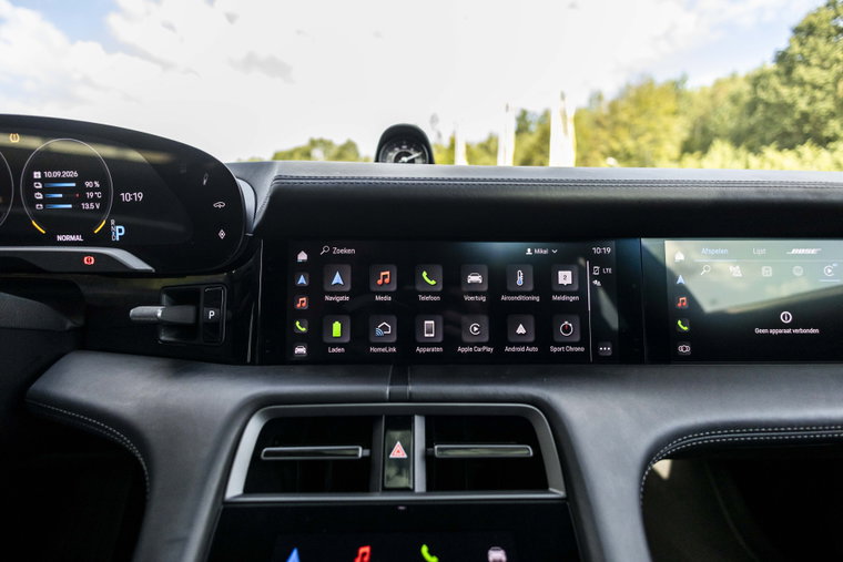 Vehicle Image 53