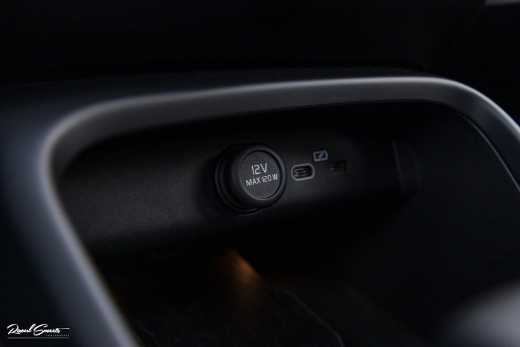 Vehicle Image 40