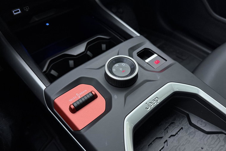 Vehicle Image 36