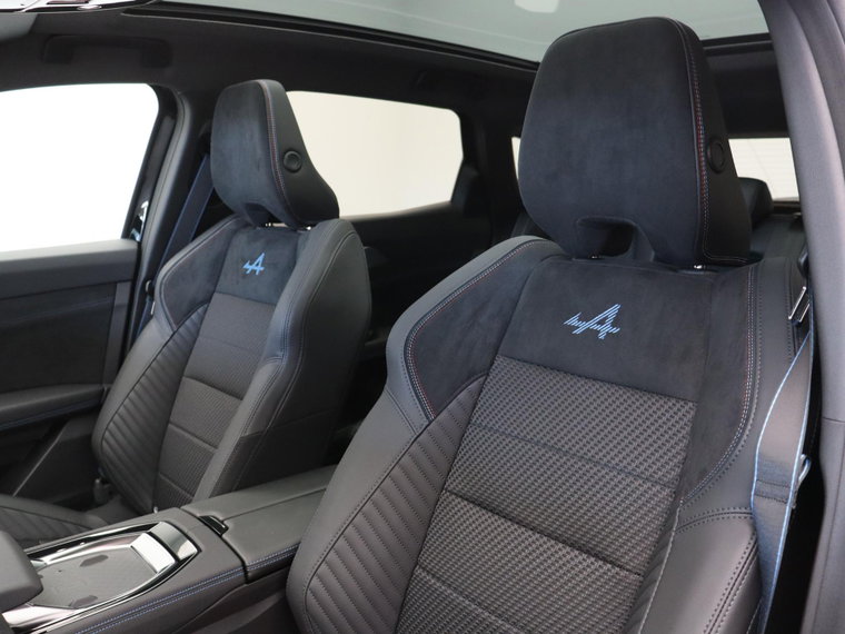 Vehicle Image 45