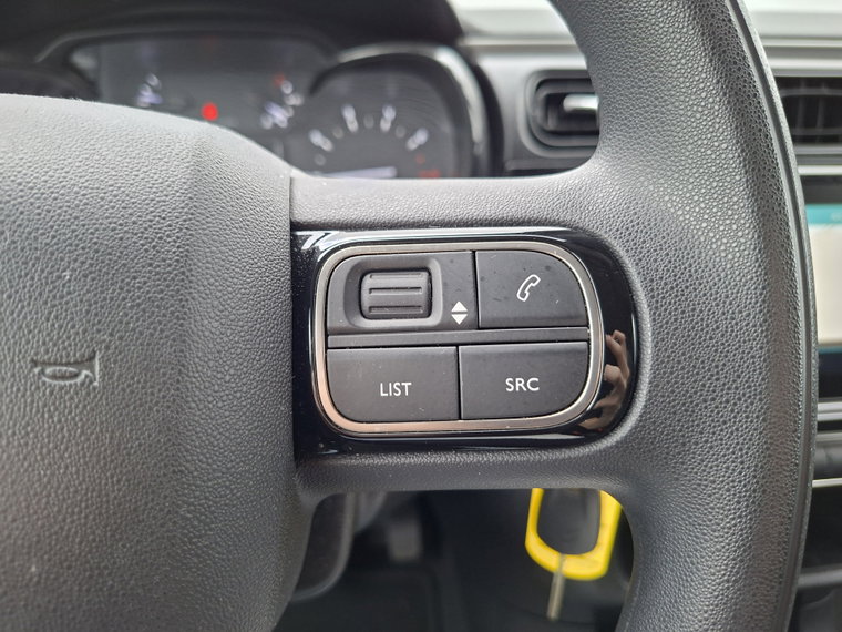 Vehicle Image 24