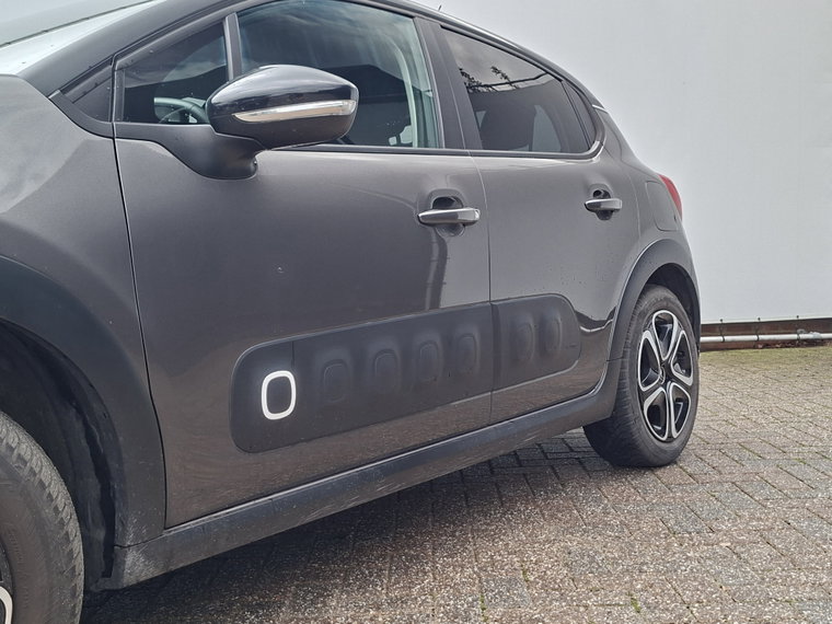 Vehicle Image 36