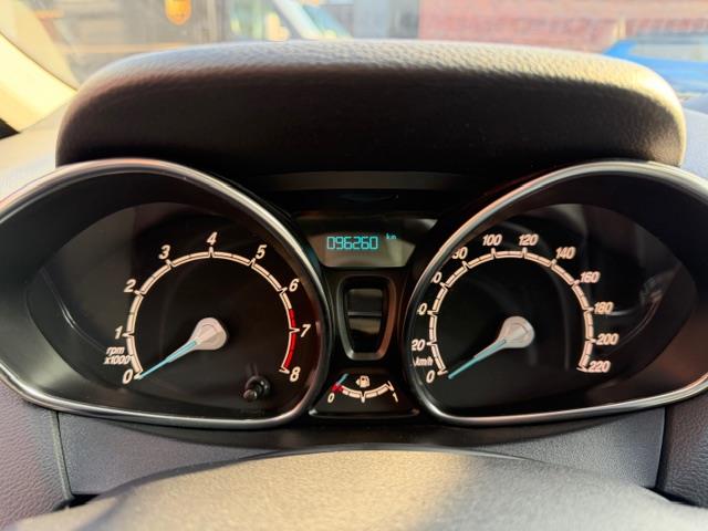 Vehicle Image 23