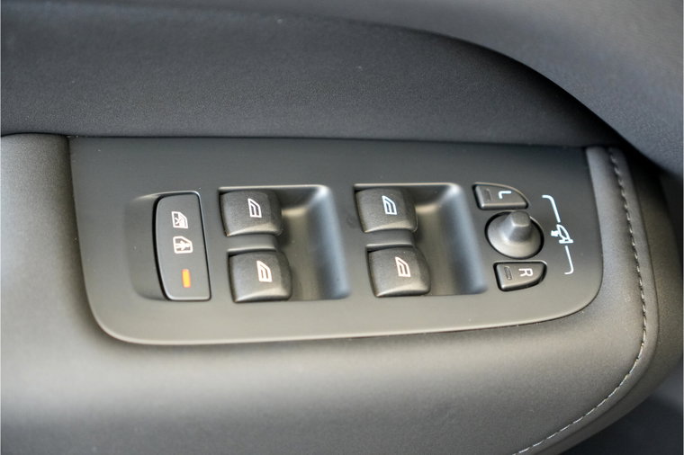 Vehicle Image 50