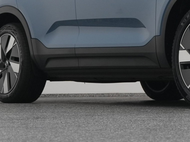 Vehicle Image 39