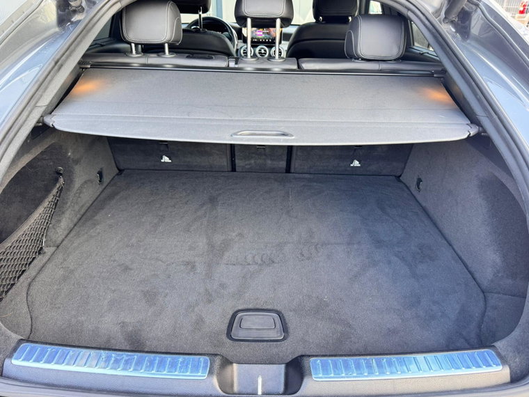 Vehicle Image 34