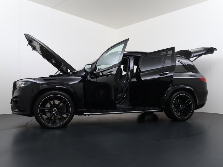 Vehicle Image 17