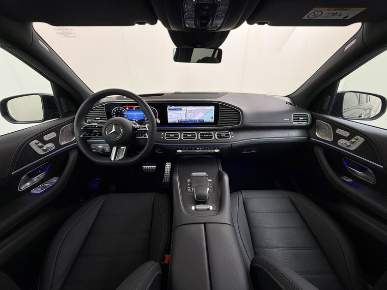 Vehicle Image 35