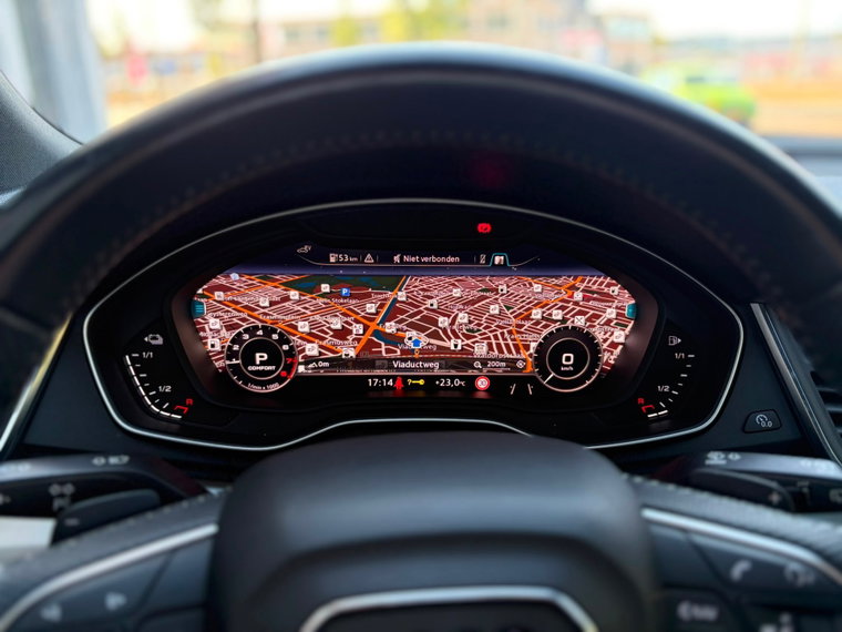 Vehicle Image 30