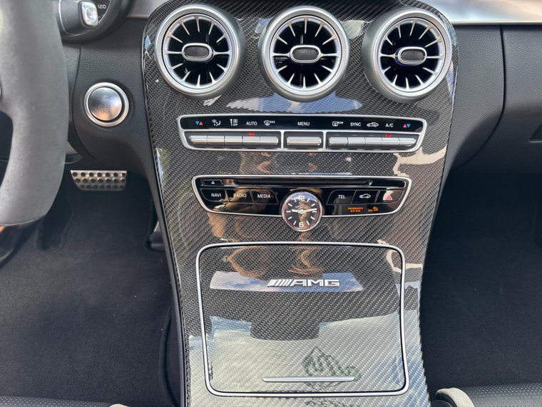 Vehicle Image 37