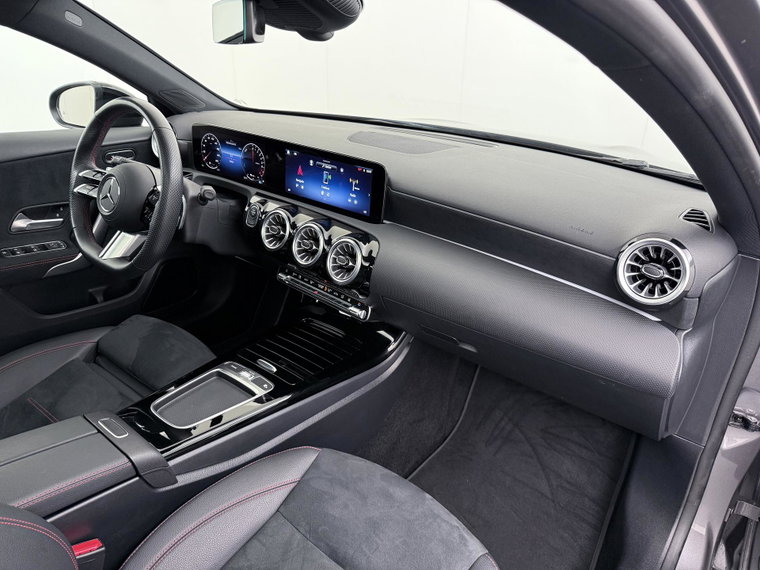 Vehicle Image 50