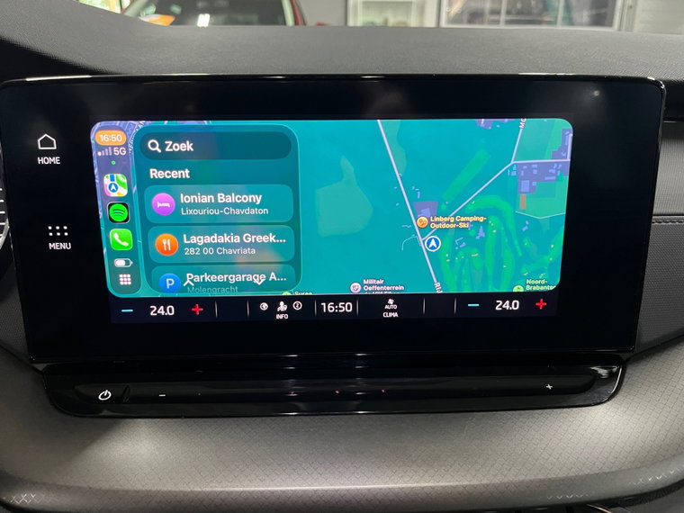 Vehicle Image 36