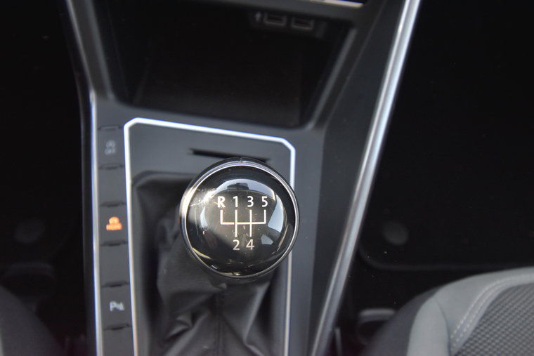 Vehicle Image 27
