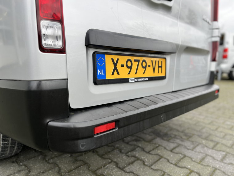 Vehicle Image 26