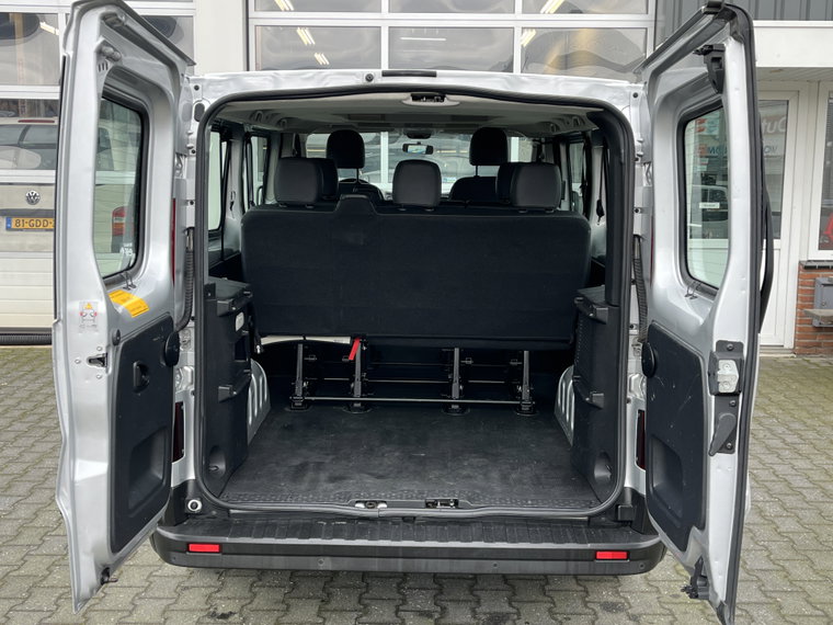 Vehicle Image 27