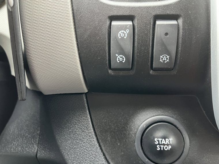 Vehicle Image 40