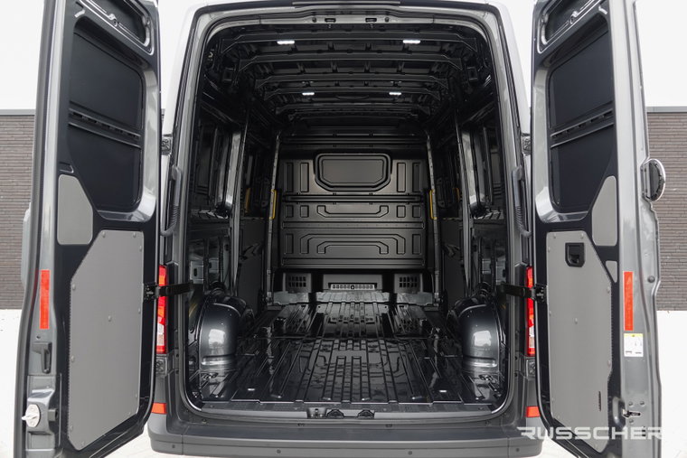 Vehicle Image 19