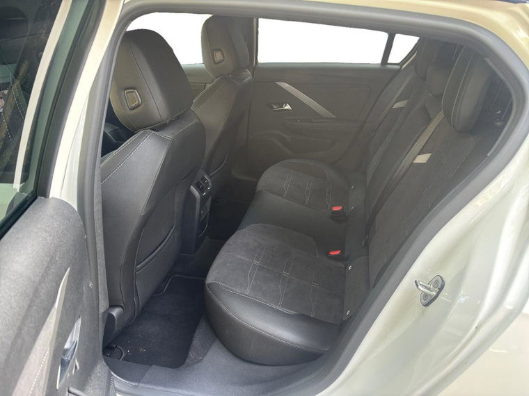Vehicle Image 45