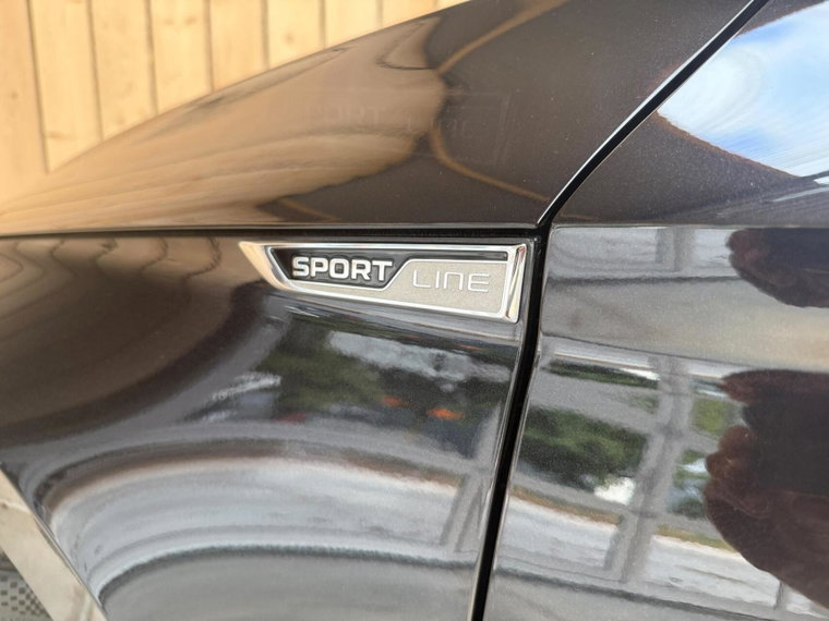 Vehicle Image 41
