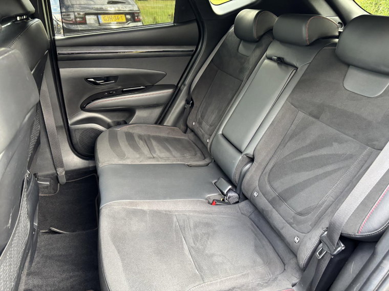 Vehicle Image 26