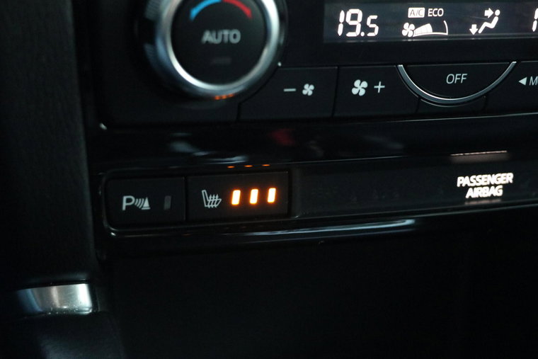Vehicle Image 27
